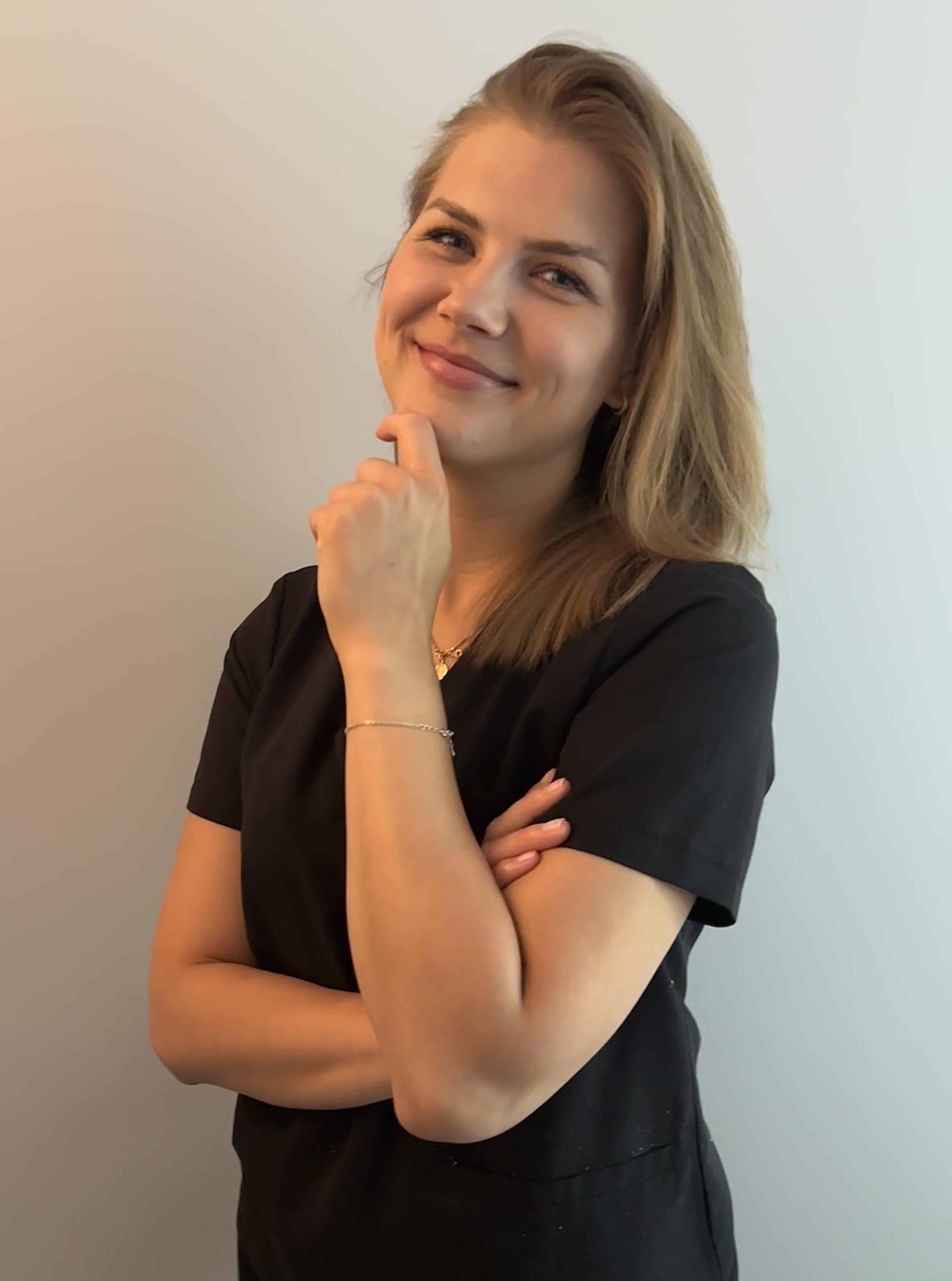 lek. dent. Karolina Miłkowska — Gabinet Medi-Dent Białystok